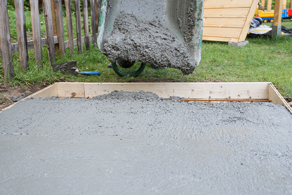 fresh concrete pour and concrete delivery in the greater hartford ct area